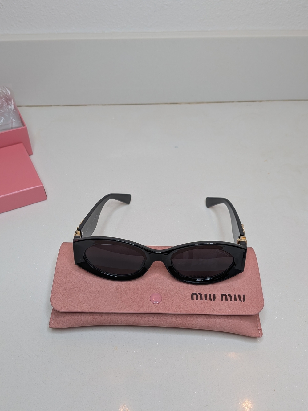 Miu Miu Black Oval Sunglasses Gold Logo w/ Case Box & Cloth - Picture 5 of 11